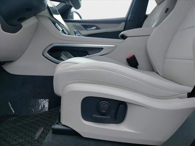 New 2026 Jaguar F-PACE R-Dynamic S image 25