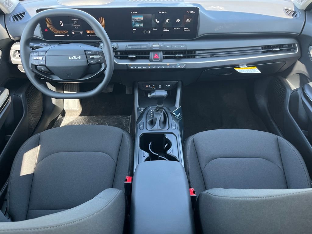 New 2026 Kia K4 LXS image 17