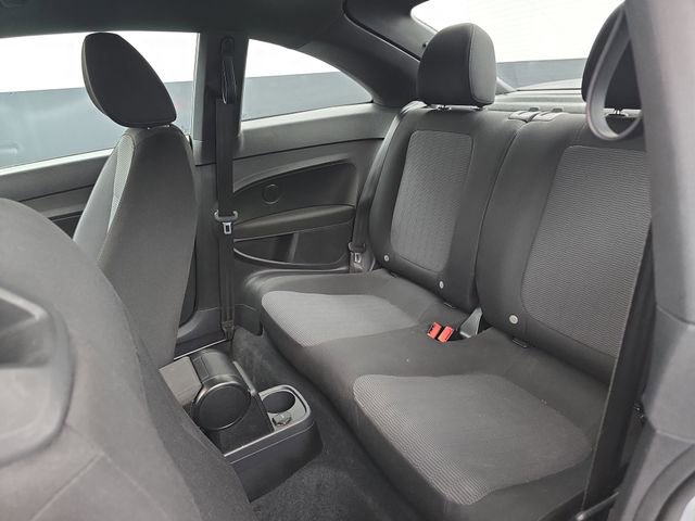 Used 2016 Volkswagen Beetle 1.8T Classic FWD image 45