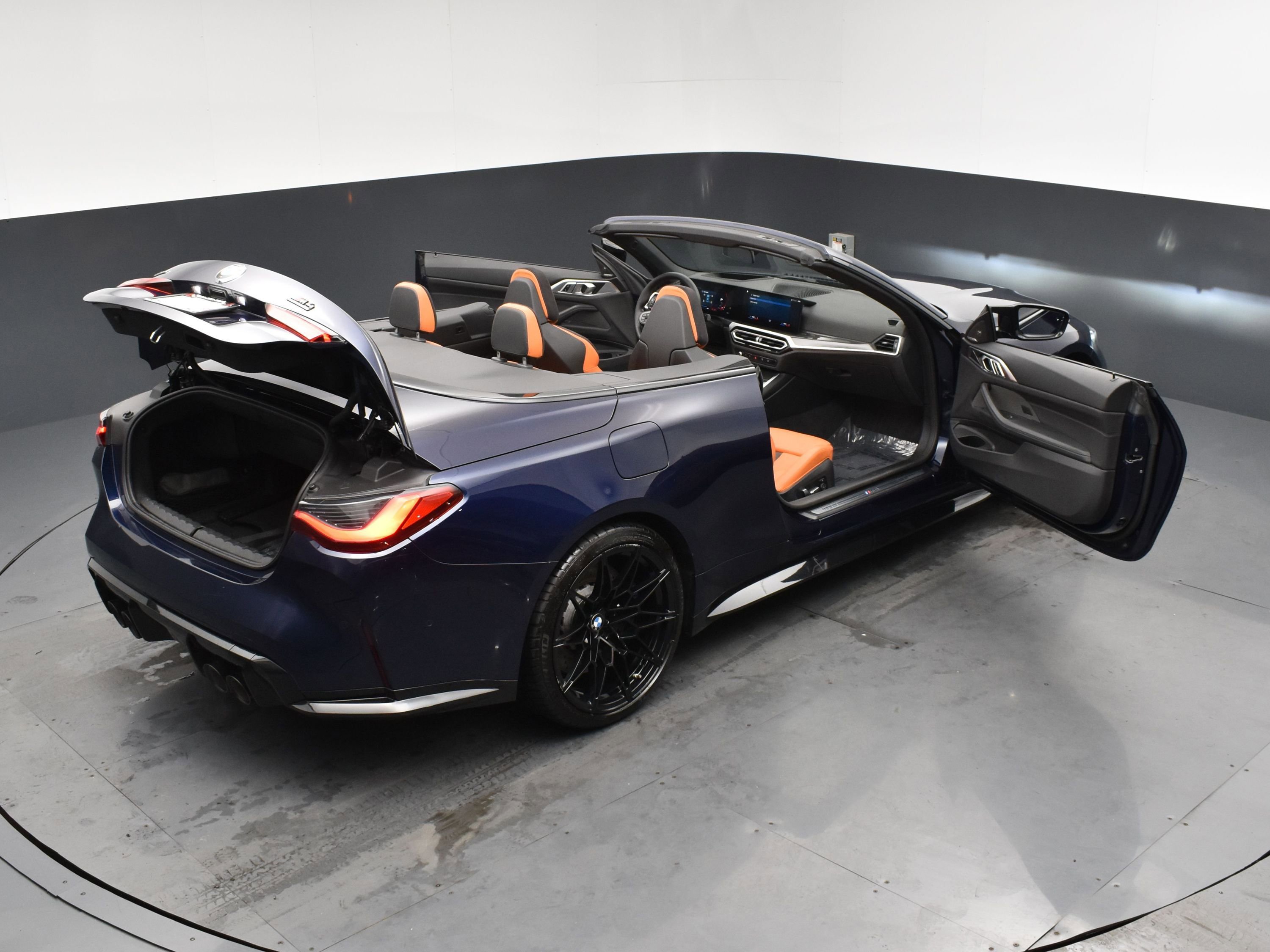 Used 2024 BMW M4 xDrive Competition w/ Executive Package image 26