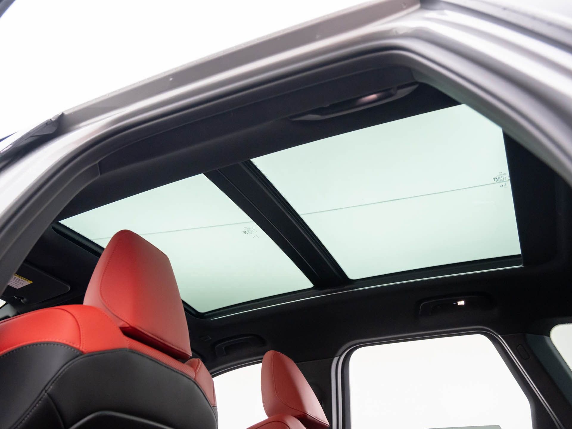 Certified 2025 BMW X1 xDrive28i image 18