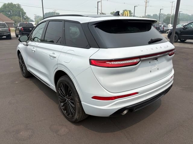 Used 2025 Lincoln Corsair AWD w/ Equipment Group 101A image 3