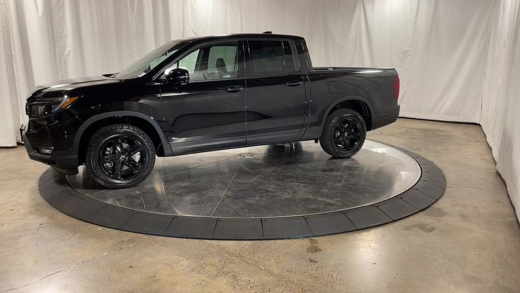 Used 2023 Honda Ridgeline Black Edition image 5