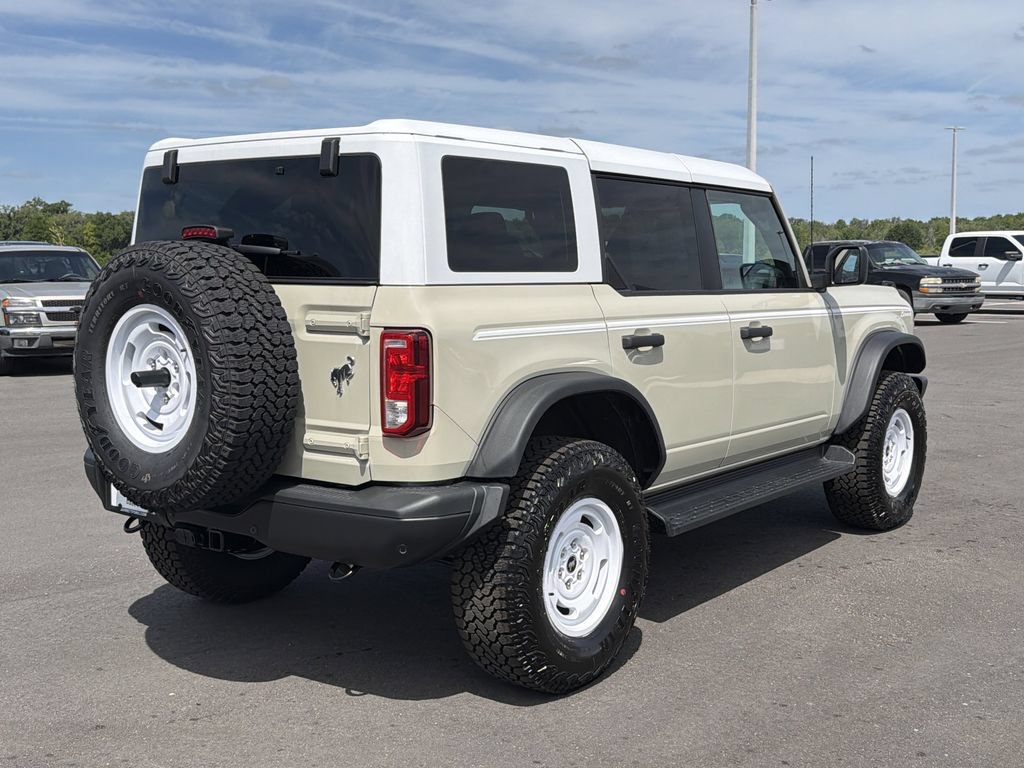 New 2026 Ford Bronco Heritage Edition AWD/4WD image 4