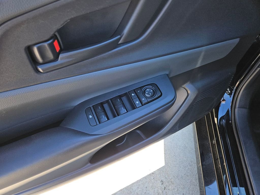 Used 2024 Toyota Prius LE image 15