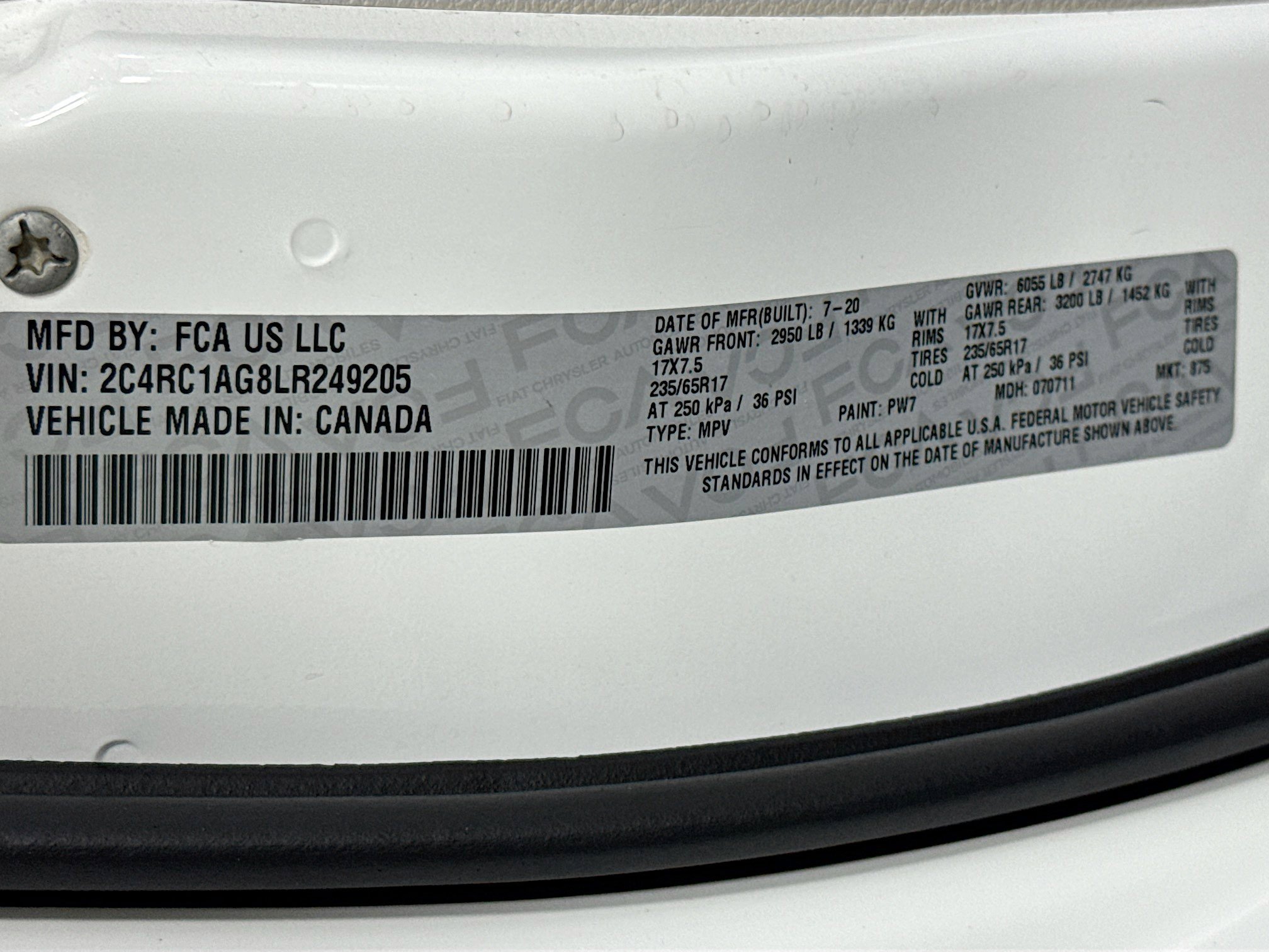 Used 2020 Chrysler Voyager L image 39