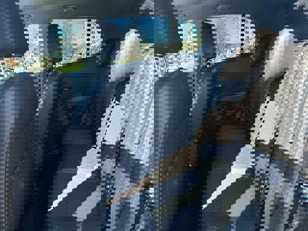 Used 2019 Chevrolet Trax LT w/ LT Convenience Package image 20