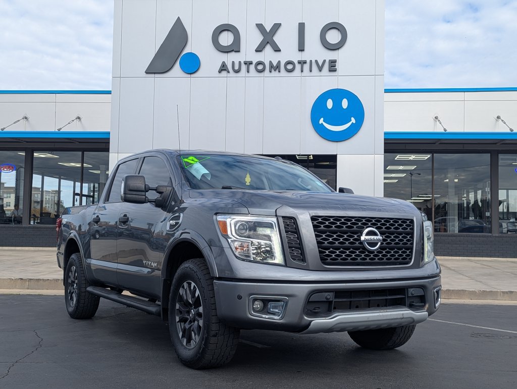 Used 2017 Nissan Titan PRO-4X AWD/4WD image 1