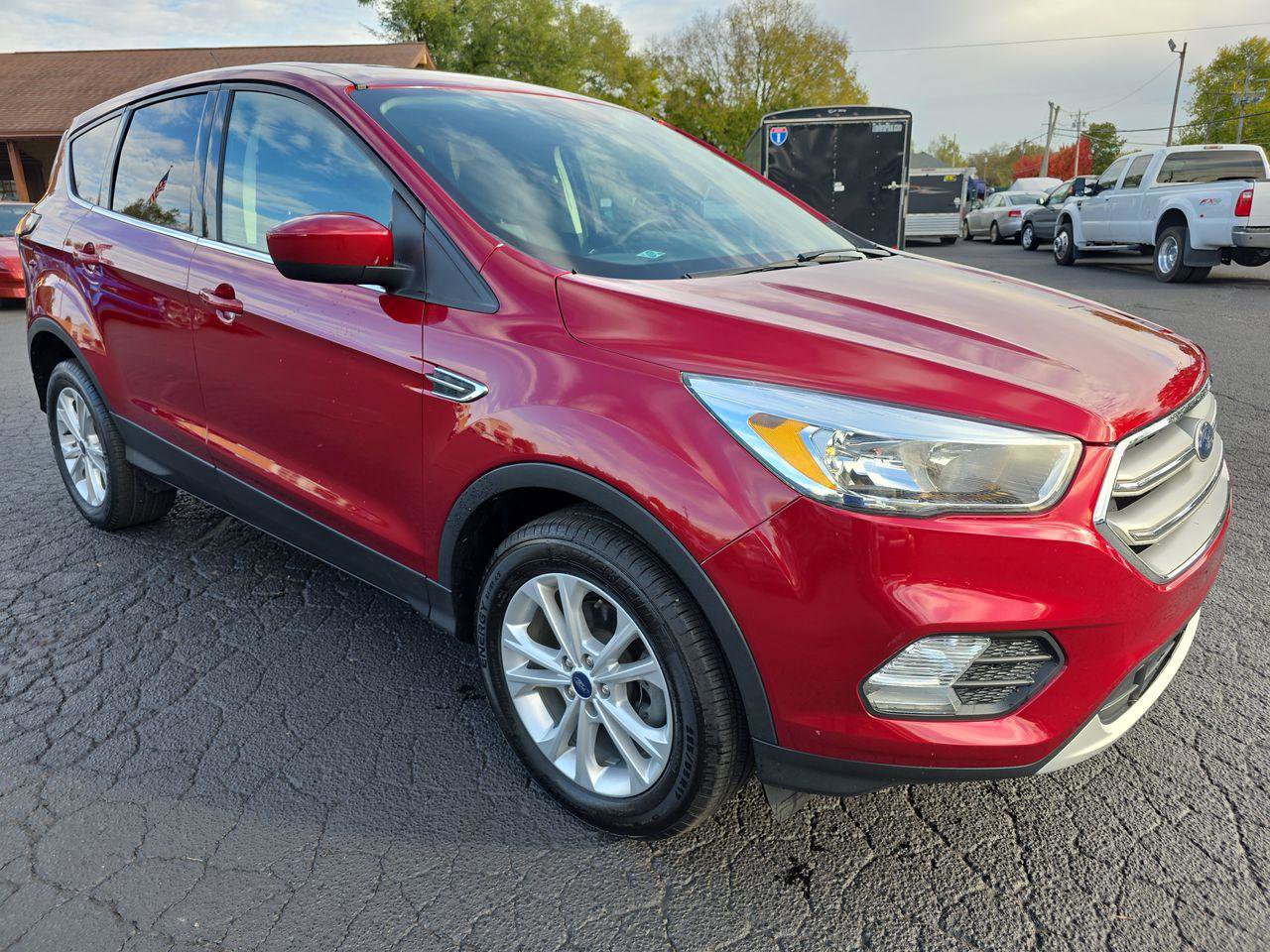 Used 2017 Ford Escape SE image 18