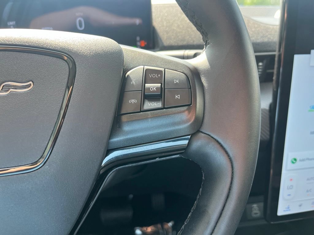 Used 2025 Ford Mustang Mach-E Premium AWD/4WD image 30