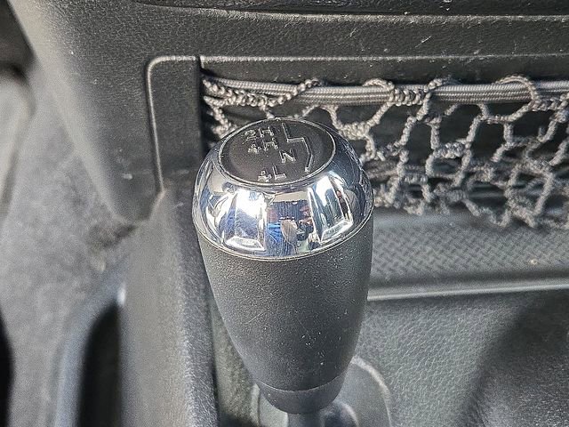 Used 2011 Jeep Wrangler Sahara w/ Dual Top Group image 29