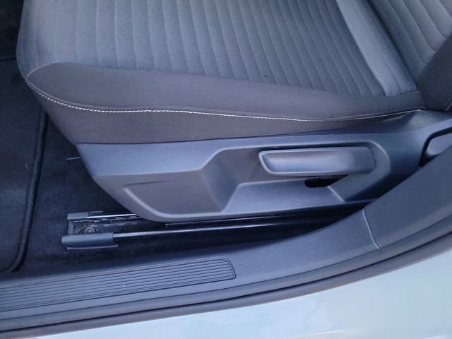 Used 2025 Volkswagen Jetta S image 13