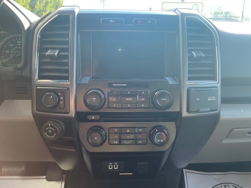 Certified 2017 Ford F150 XLT w/ Equipment Group 302A Luxury AWD/4WD image 20