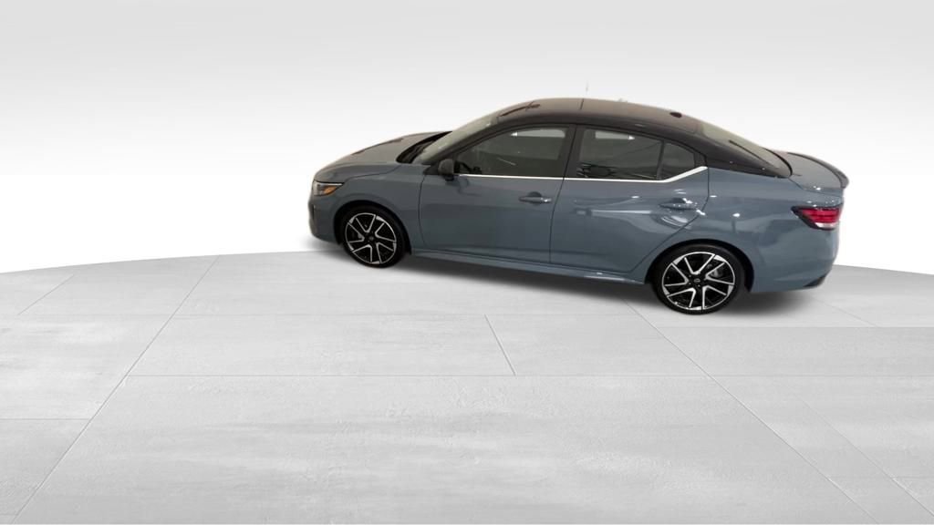 Certified 2024 Nissan Sentra SR w/ SR Premium Package image 2