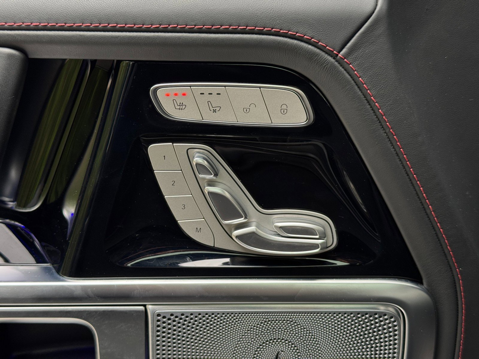 Used 2022 Mercedes-Benz G 63 AMG Squared w/ AMG Night Package Magno image 18