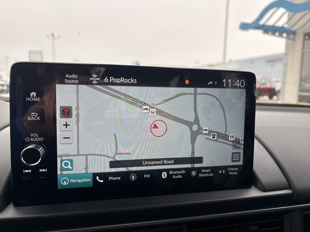 New 2025 Honda Pilot Touring image 33