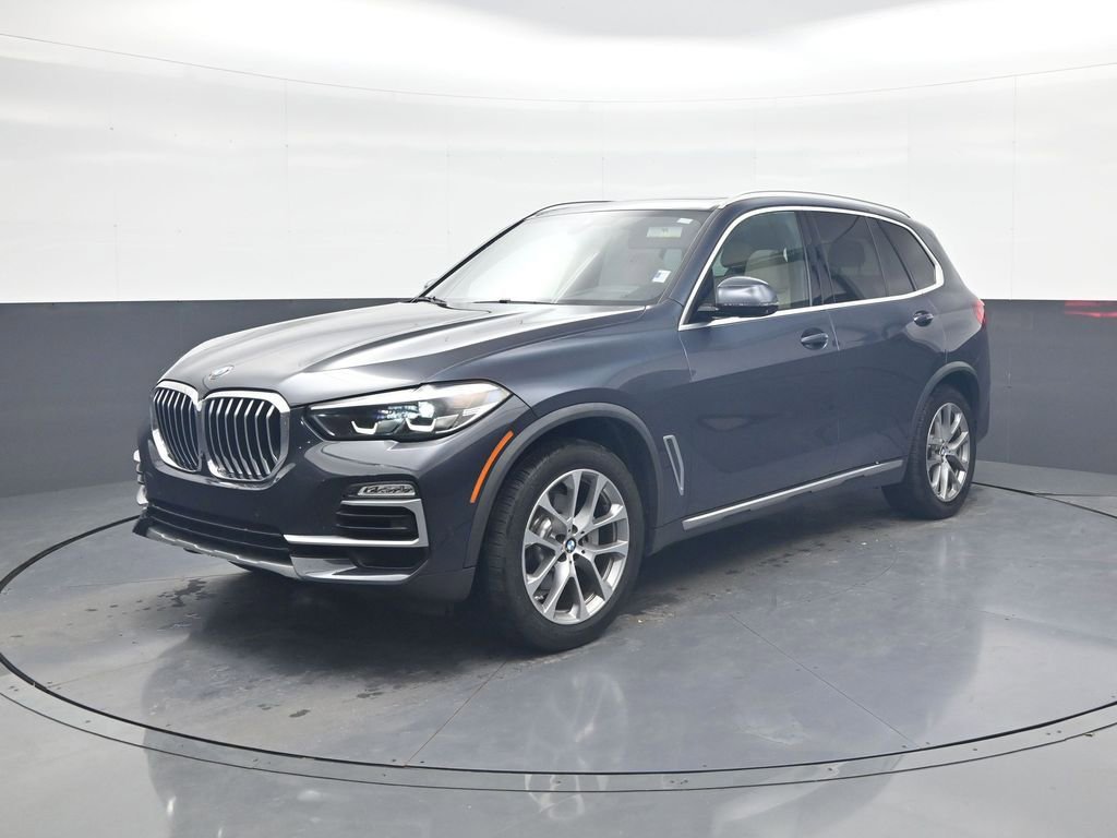 Used 2021 BMW X5 sDrive40i w/ Convenience Package image 2