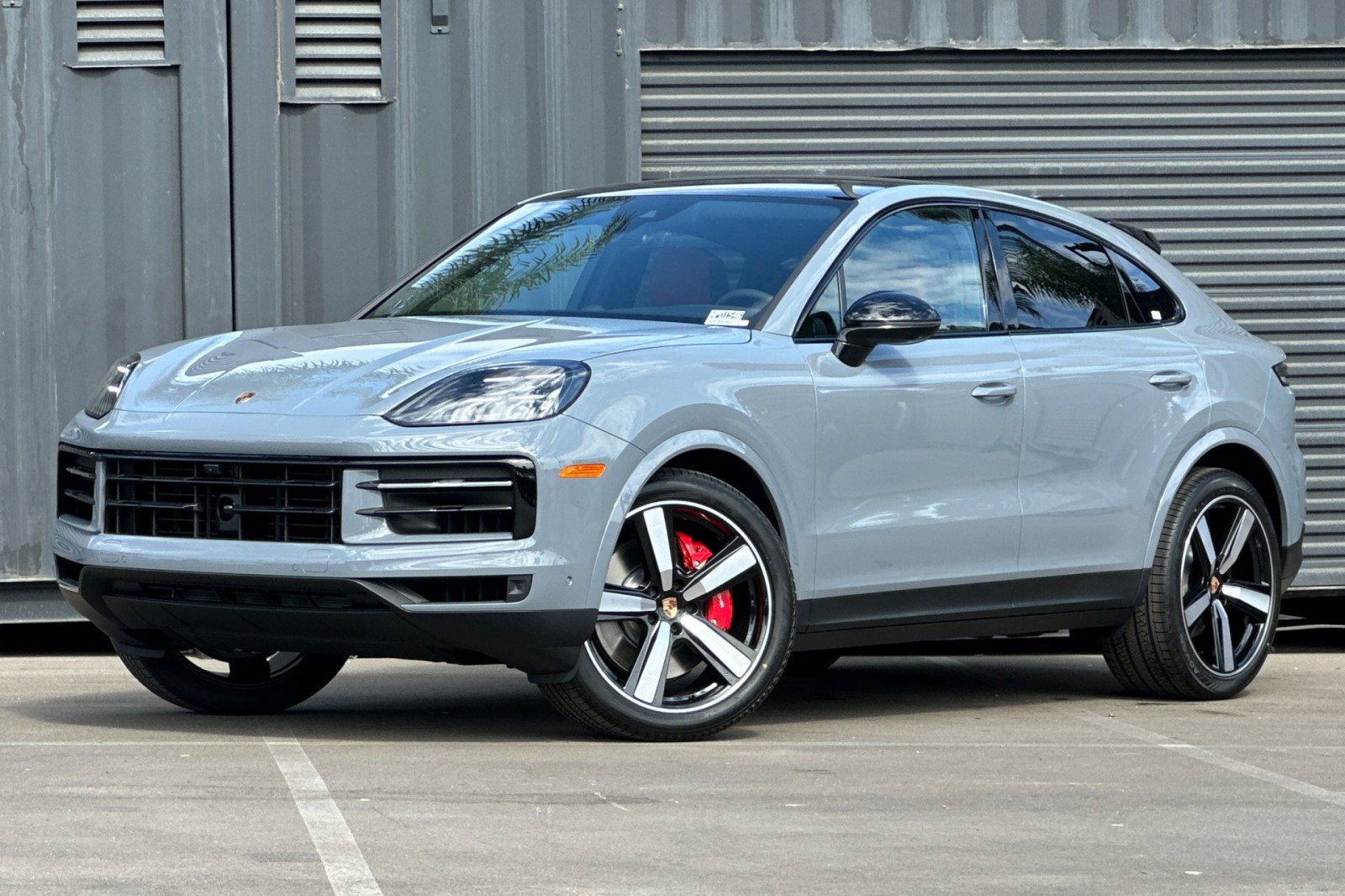 New 2026 Porsche Cayenne S image 1