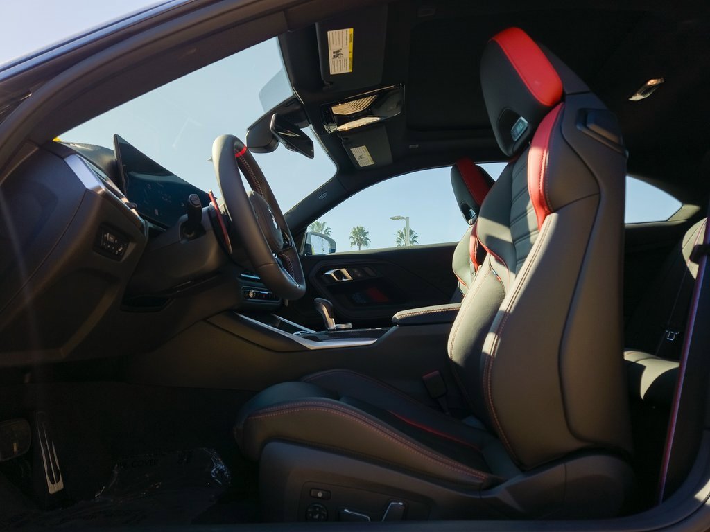 Used 2025 BMW M2 Base w/ Lighting Package image 11