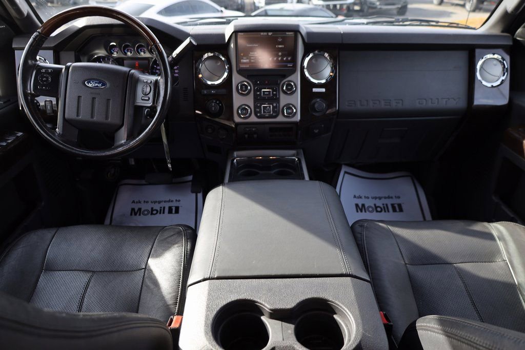 Used 2016 Ford F350 Platinum w/ FX4 Off-Road Package image 17