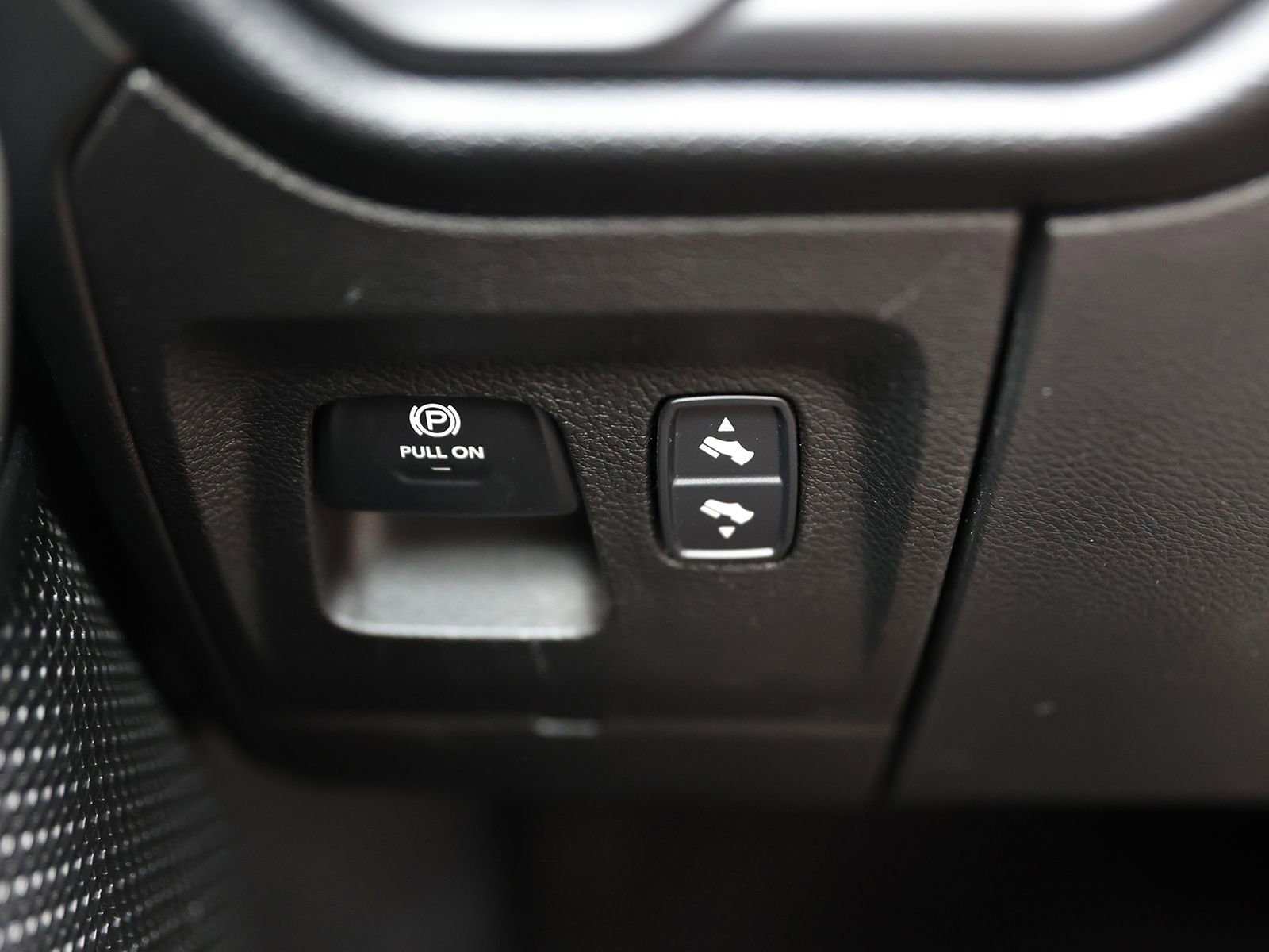 Used 2021 RAM 1500 Big Horn AWD/4WD image 35