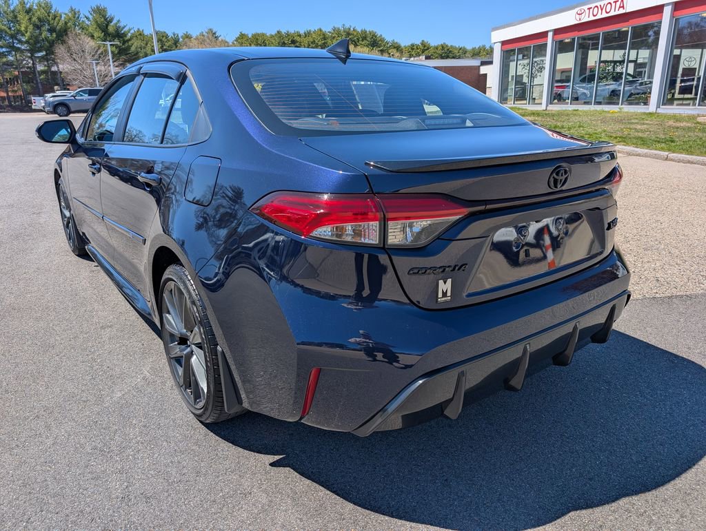 Used 2024 Toyota Corolla XSE FWD image 3