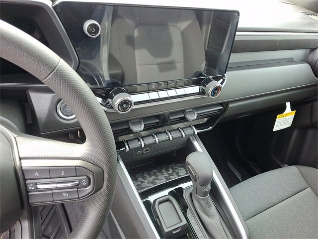 New 2026 Chevrolet Colorado W/T image 7