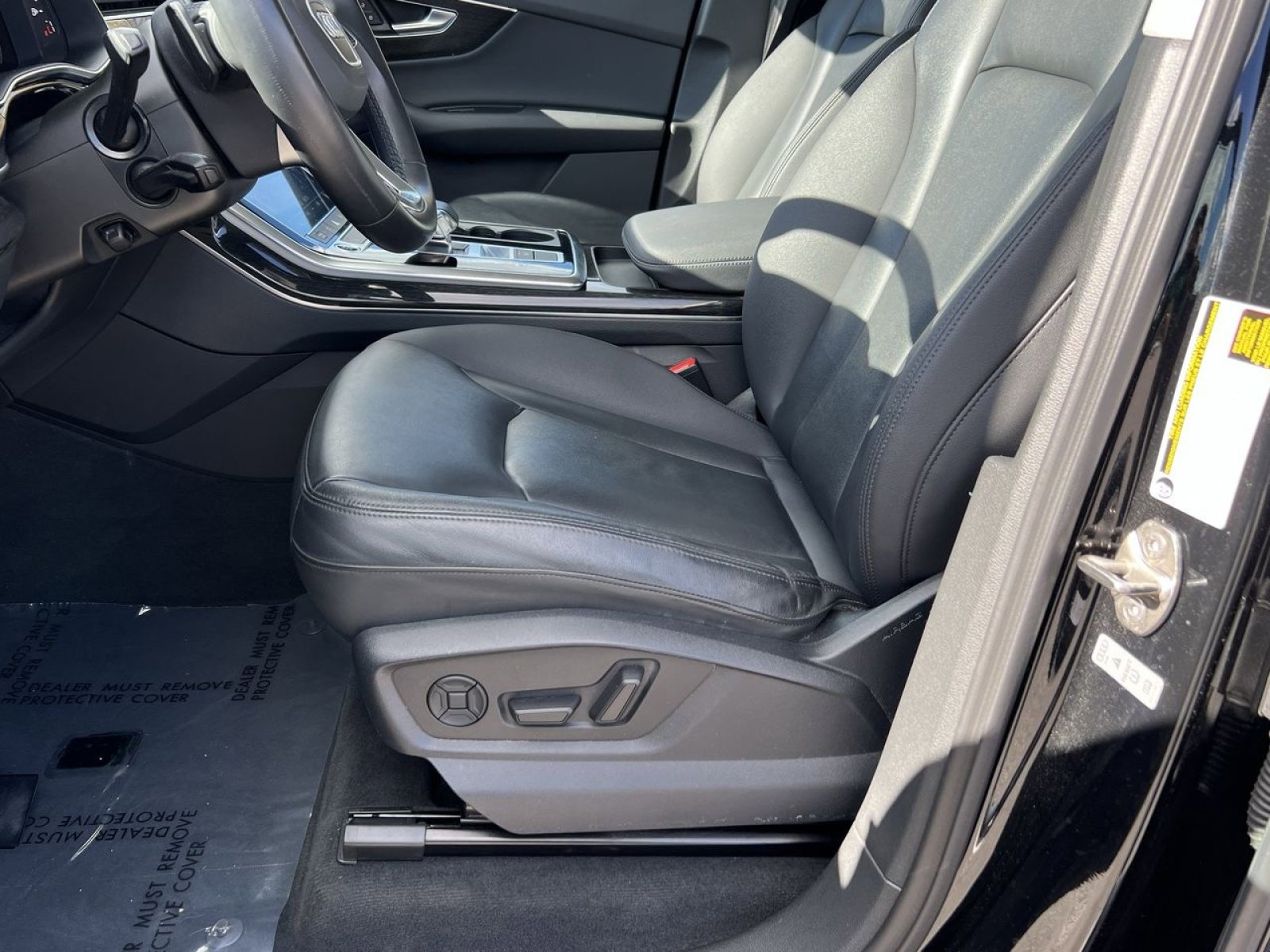 Used 2022 Audi Q7 Premium Plus image 14