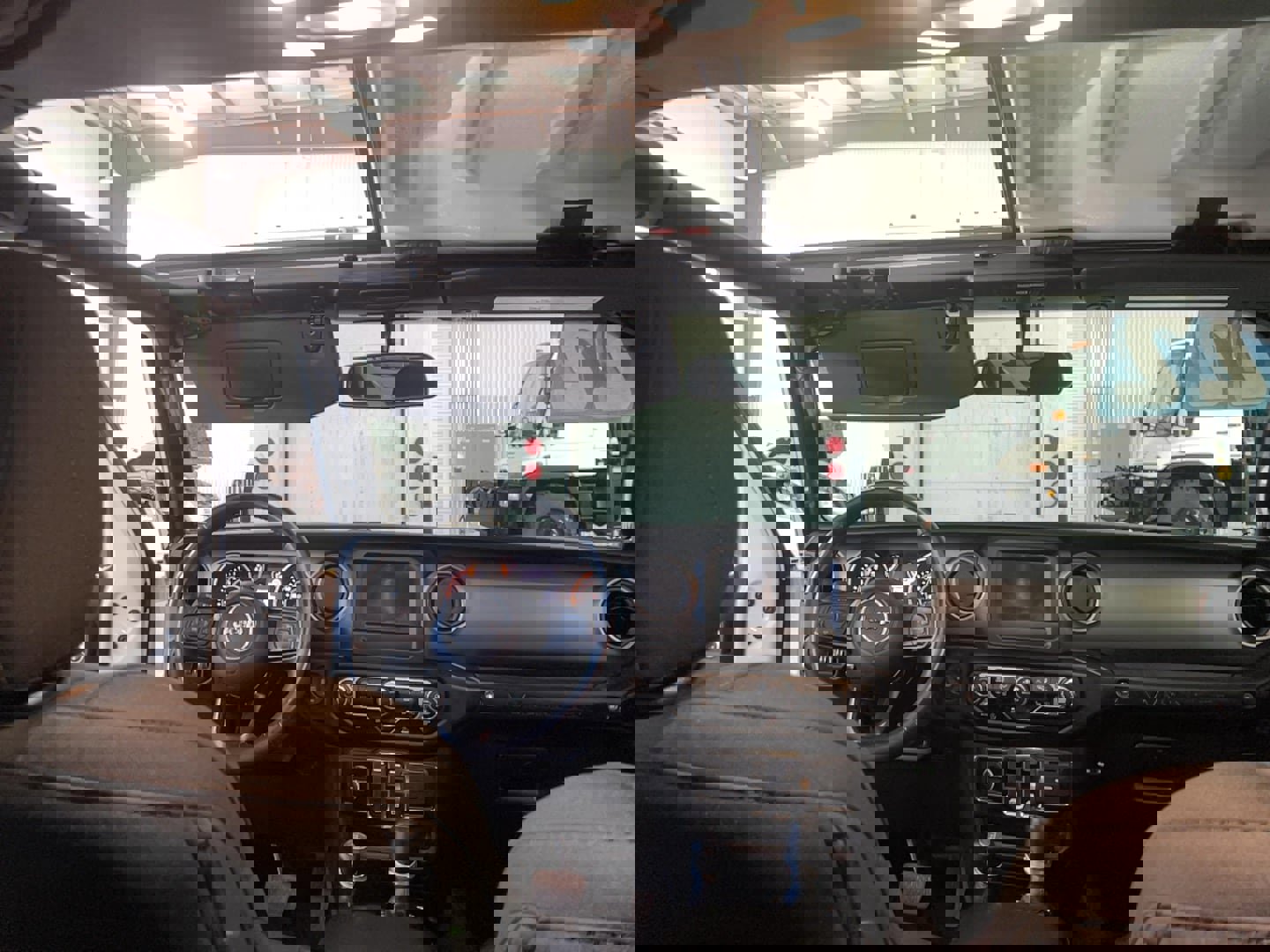 Used 2022 Jeep Wrangler Sport image 23