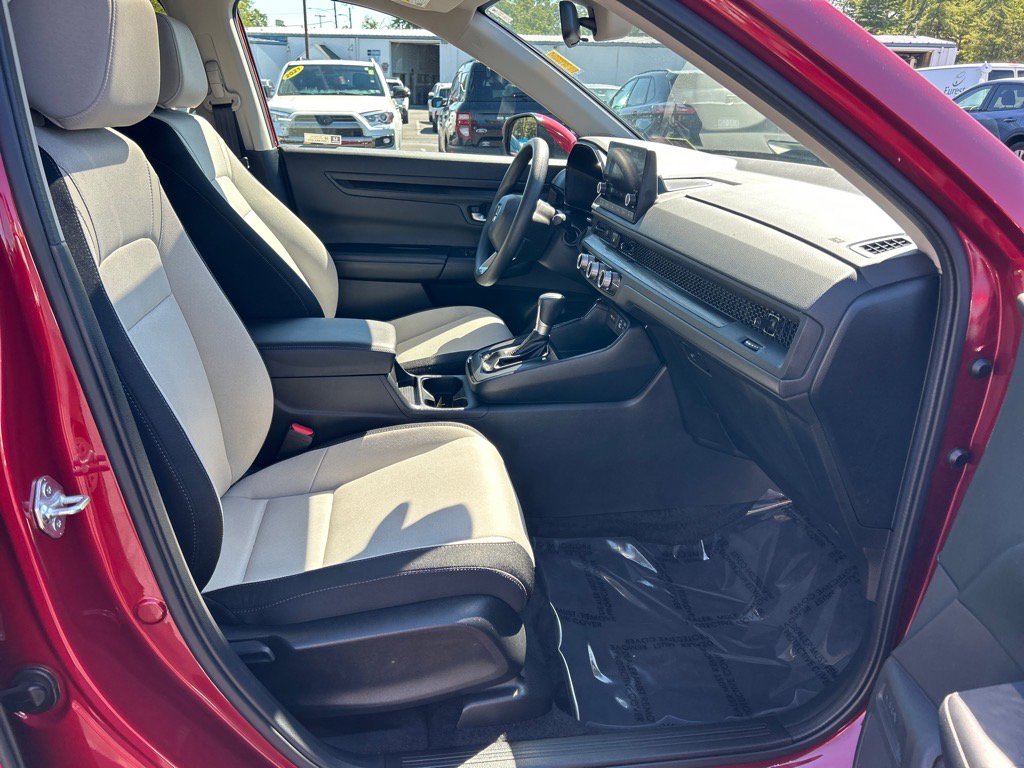 Used 2025 Honda CR-V EX image 17