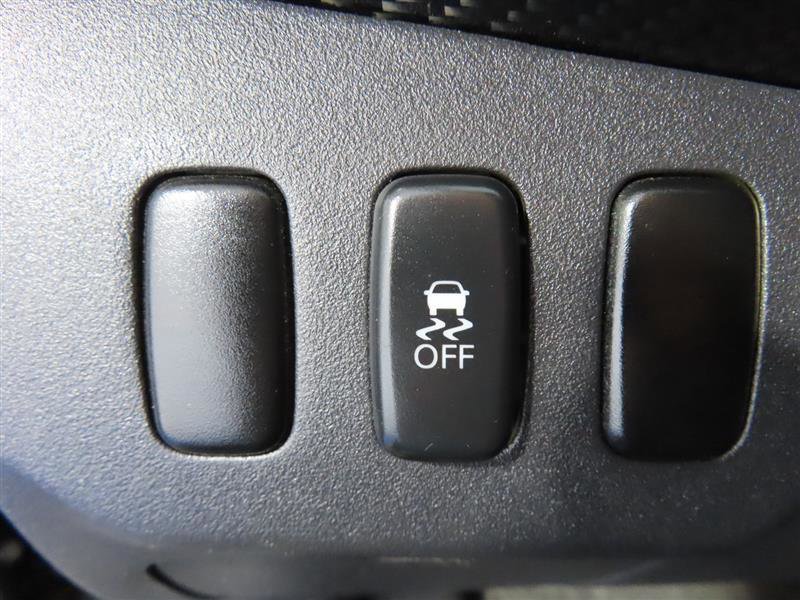 Used 2015 Mitsubishi Lancer Evolution GSR image 17