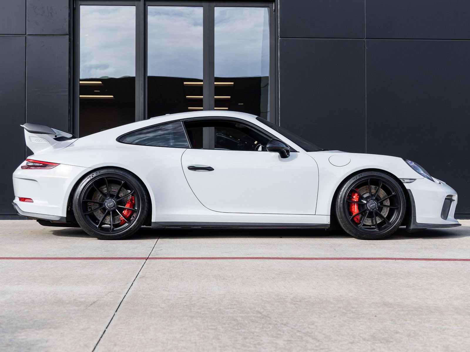 Certified 2018 Porsche 911 GT3 image 12