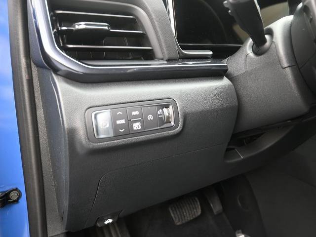 New 2026 GMC Terrain AT4 w/ Convenience Package III image 12