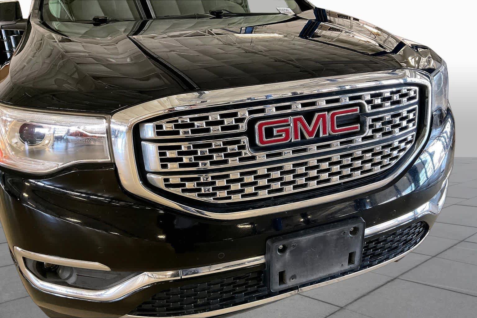 Used 2019 GMC Acadia Denali FWD image 29