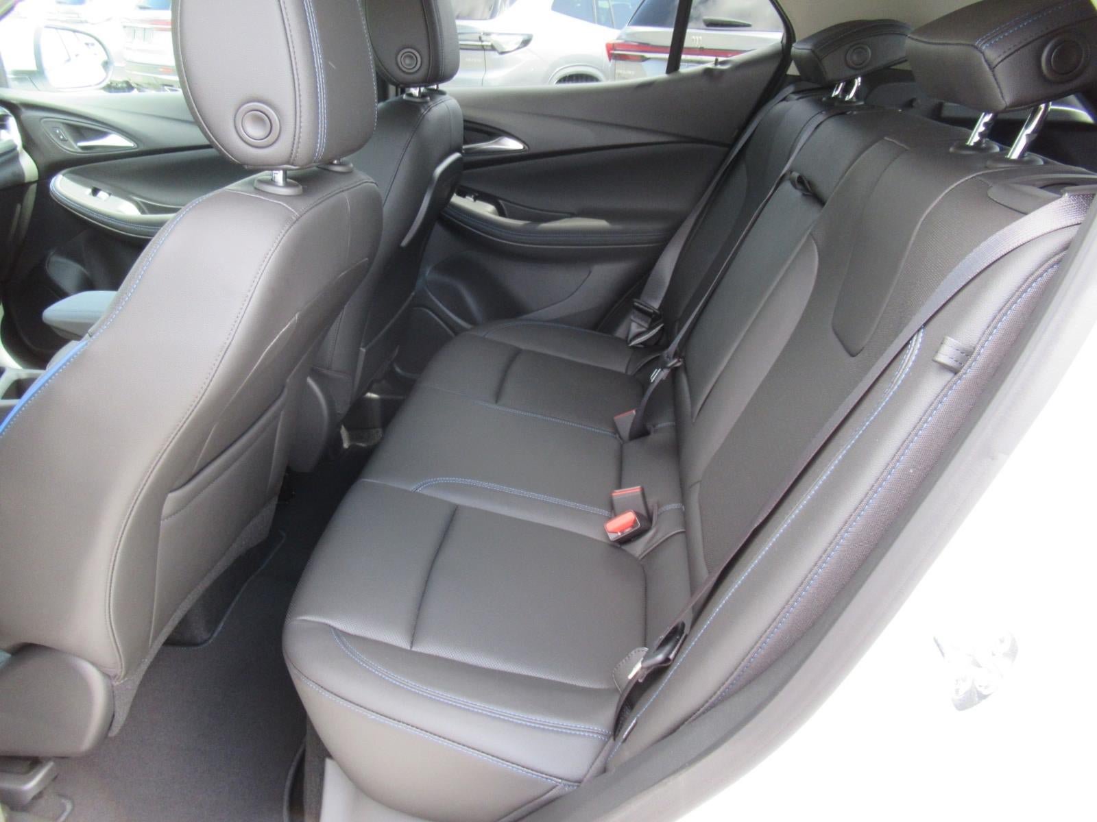 New 2026 Buick Encore GX Sport Touring w/ Advanced Technology Package FWD image 33