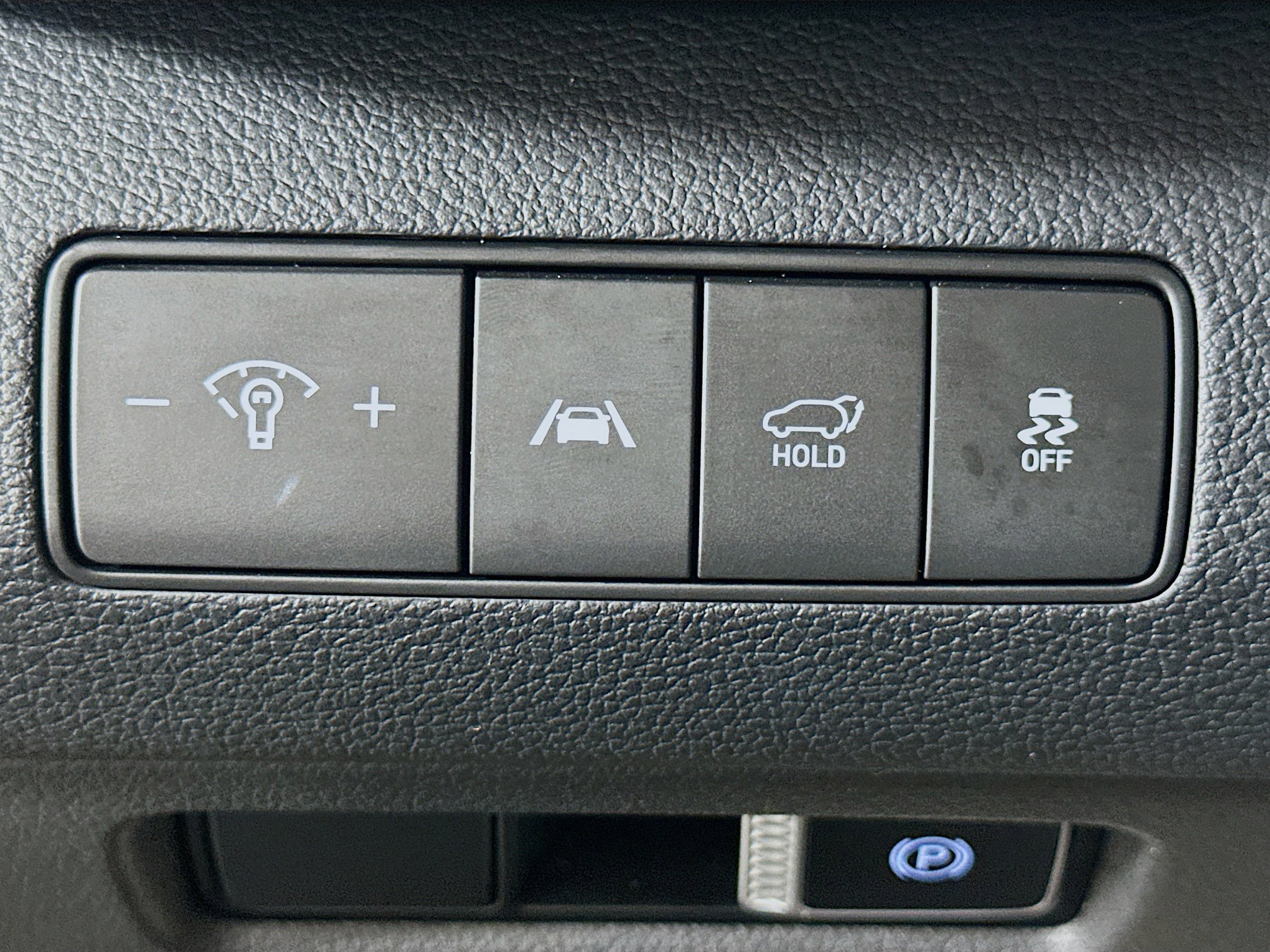 Used 2023 Hyundai Santa Fe SEL image 17