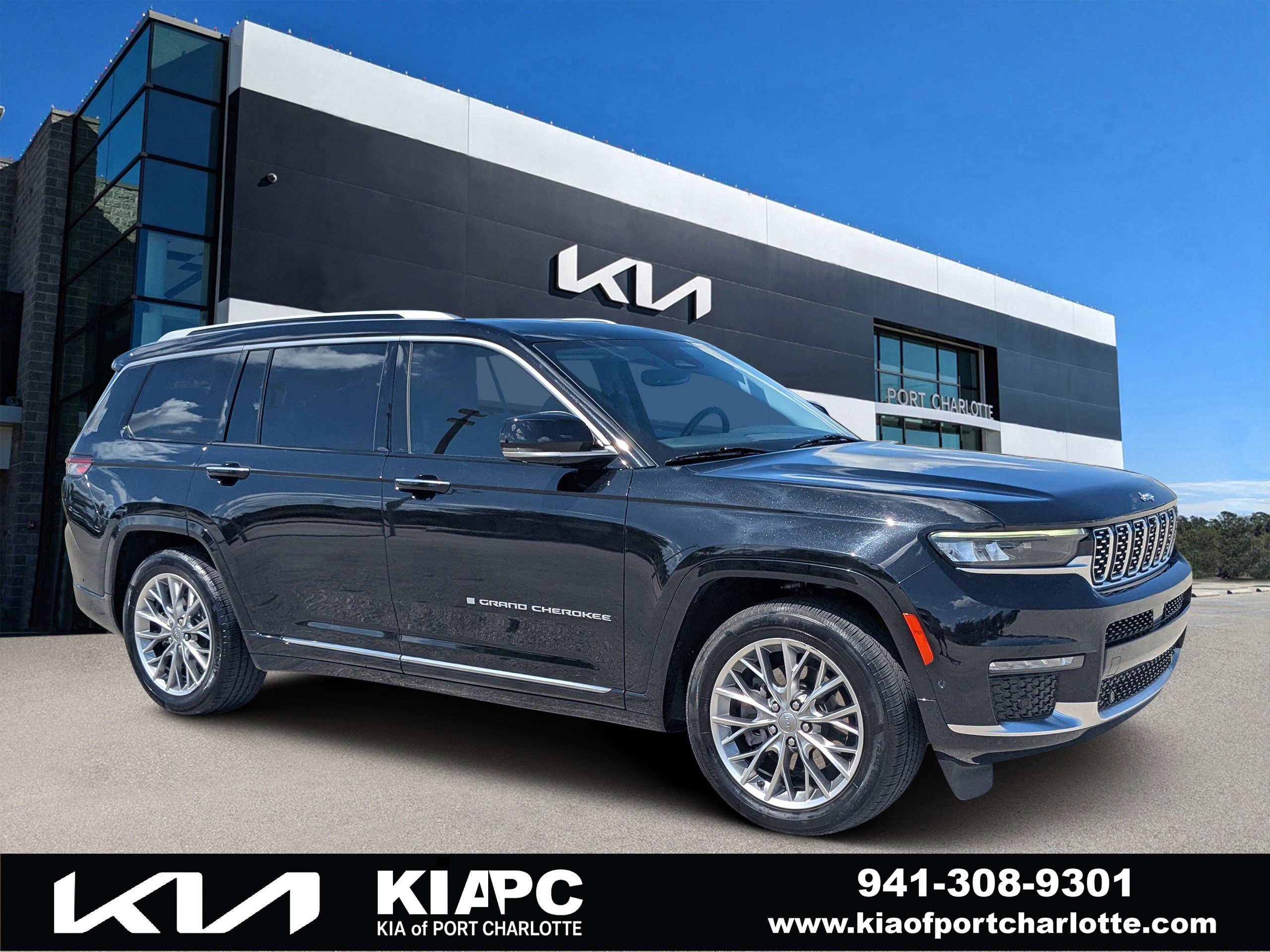 Used 2023 Jeep Grand Cherokee L Summit w/ Luxury Tech Group V