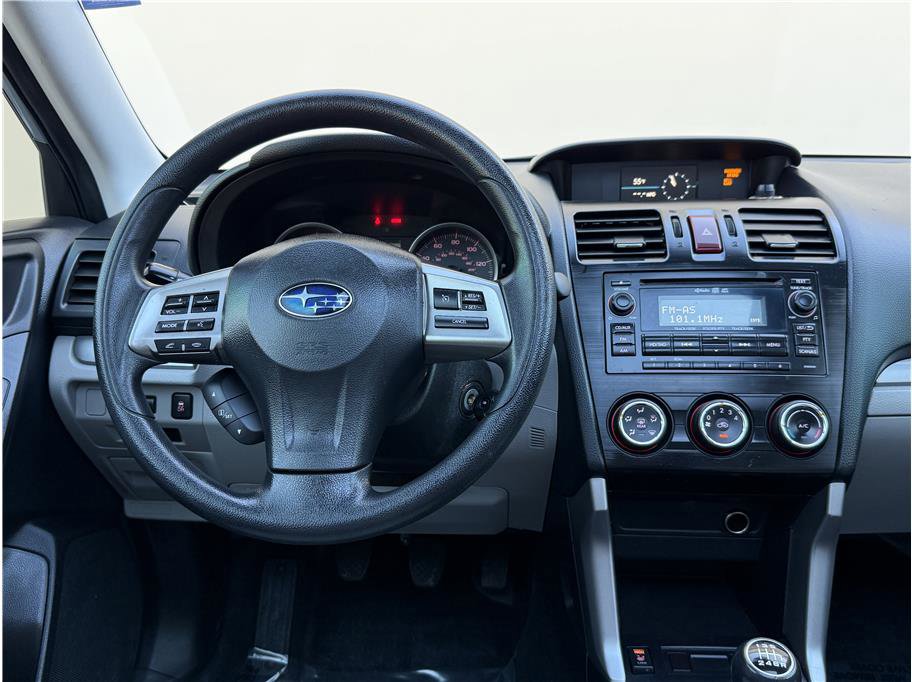 Used 2015 Subaru Forester 2.5i Premium image 21