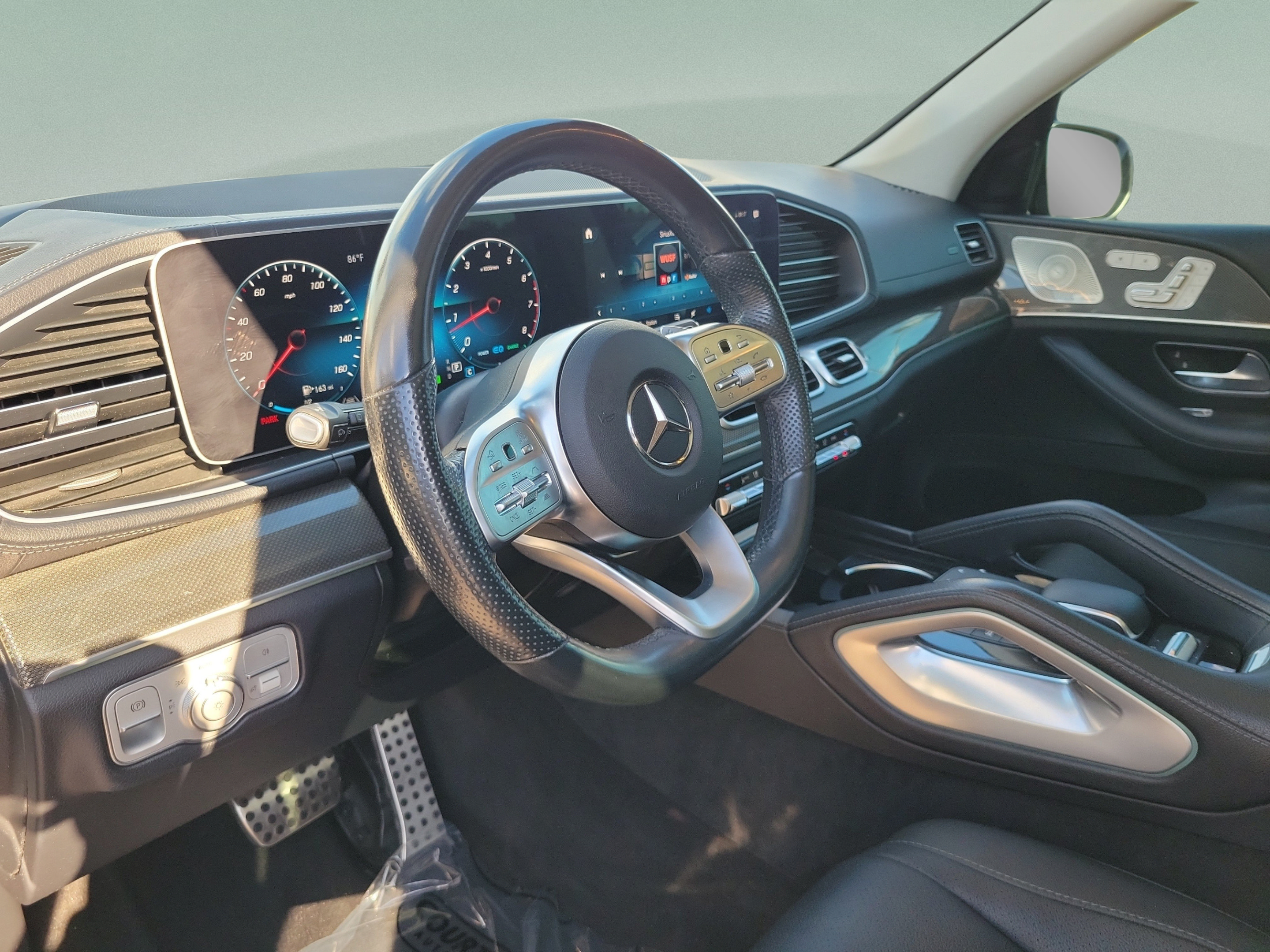 Used 2022 Mercedes-Benz GLS 450 4MATIC image 28