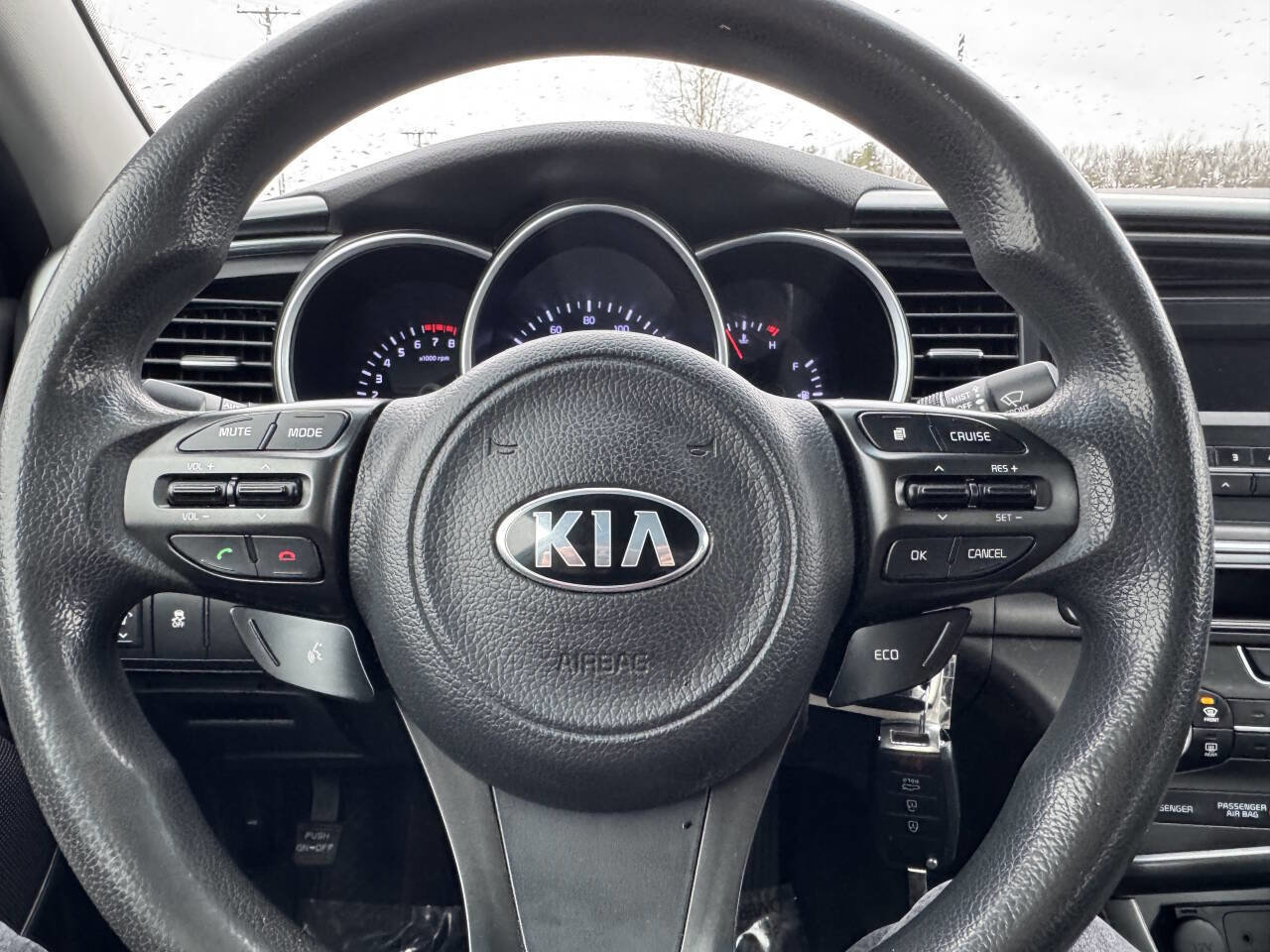 Used 2015 Kia Optima LX image 17
