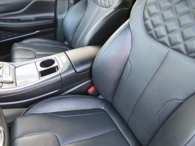 Used 2022 Hyundai Santa Fe SEL Premium image 17