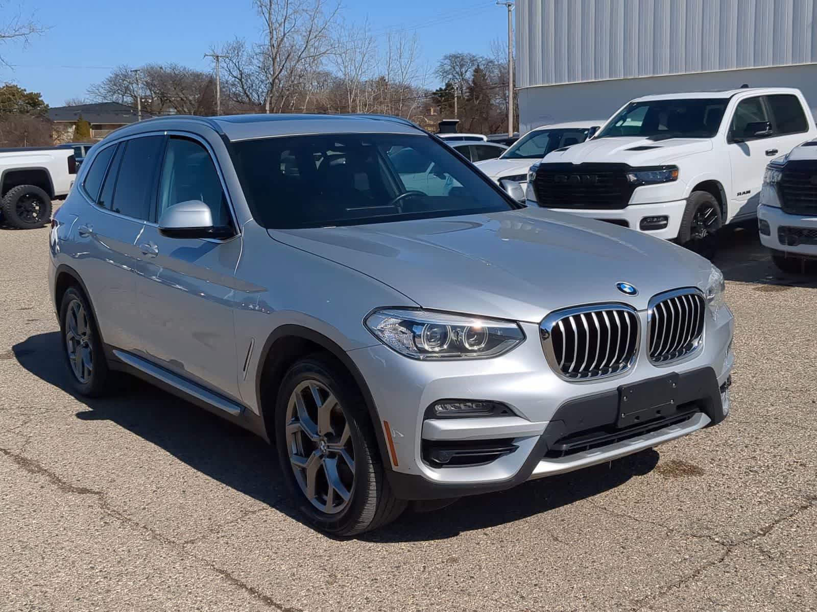 Used 2020 BMW X3 xDrive30i w/ Premium Package Essential image 16