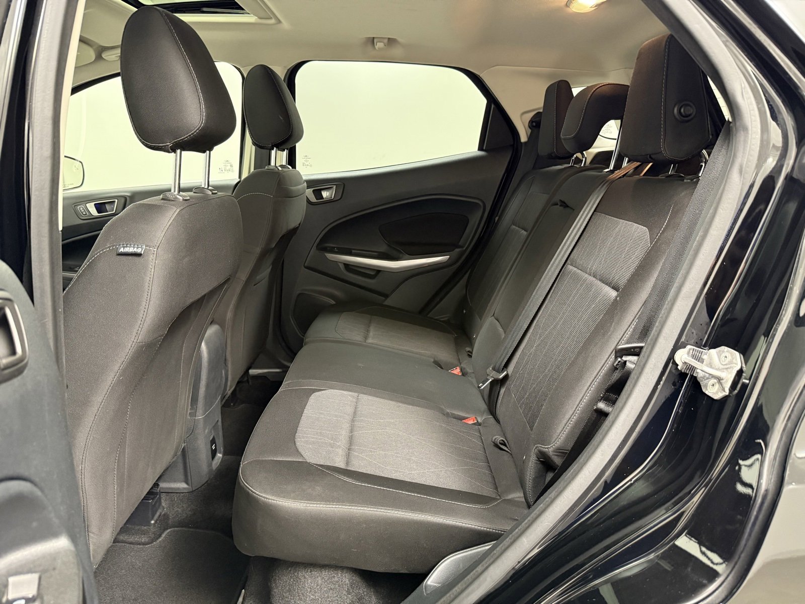 Used 2020 Ford EcoSport SE w/ SE Convenience Package image 22