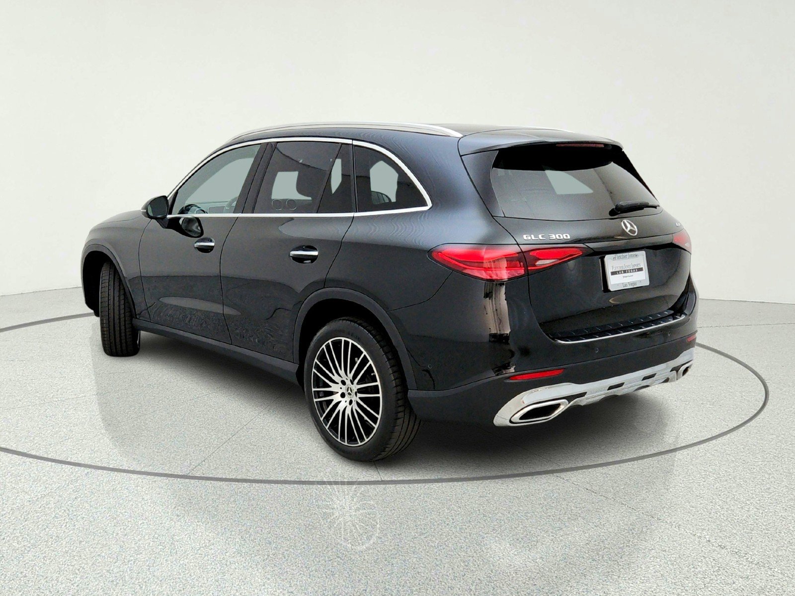 Certified 2023 Mercedes-Benz GLC 300 4MATIC w/ Driver Assistance Package image 12