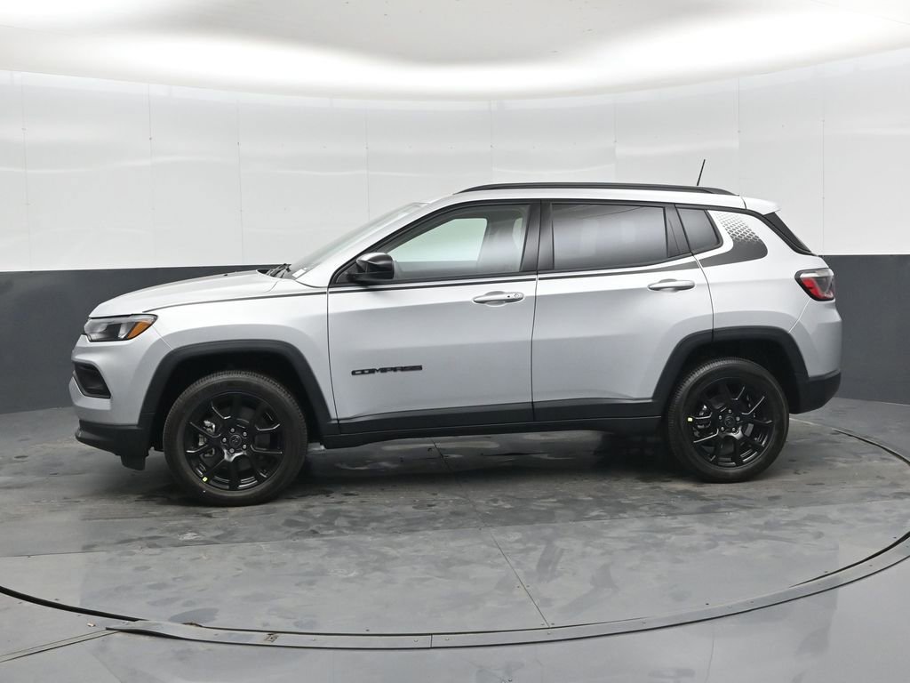 New 2026 Jeep Compass Latitude AWD/4WD image 6