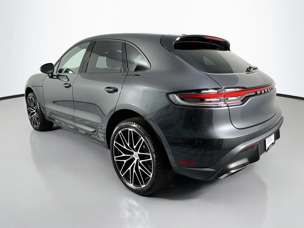 New 2026 Porsche Macan AWD/4WD image 3