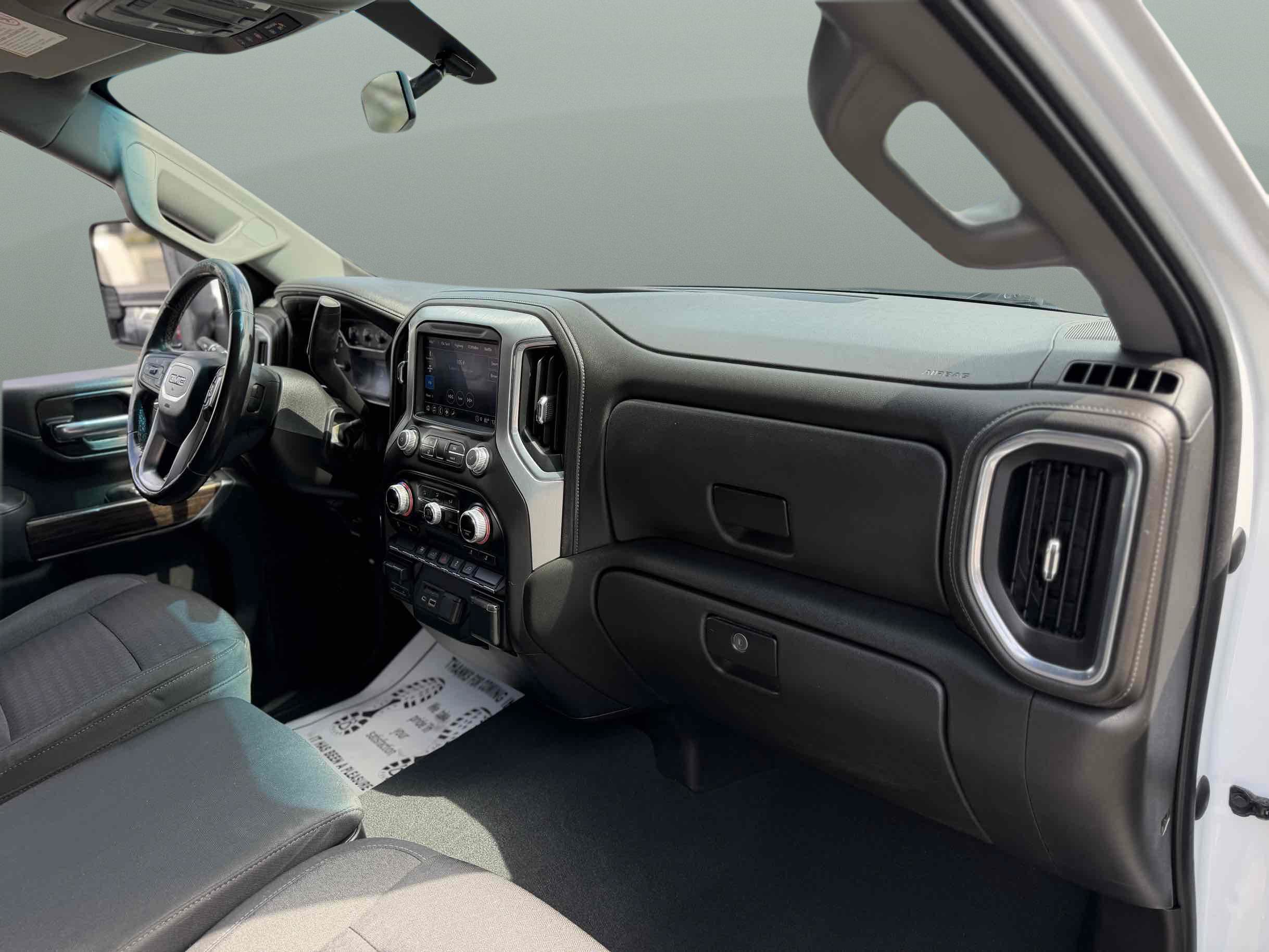 Used 2022 GMC Sierra 2500 SLE w/ Preferred Package AWD/4WD image 16