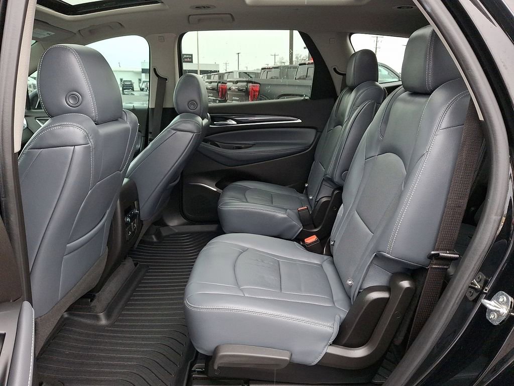 Used 2021 Buick Enclave Essence w/ Sound and Sites Package image 11