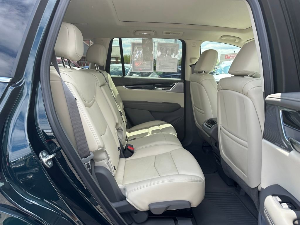 Used 2024 Cadillac XT6 Premium Luxury image 19