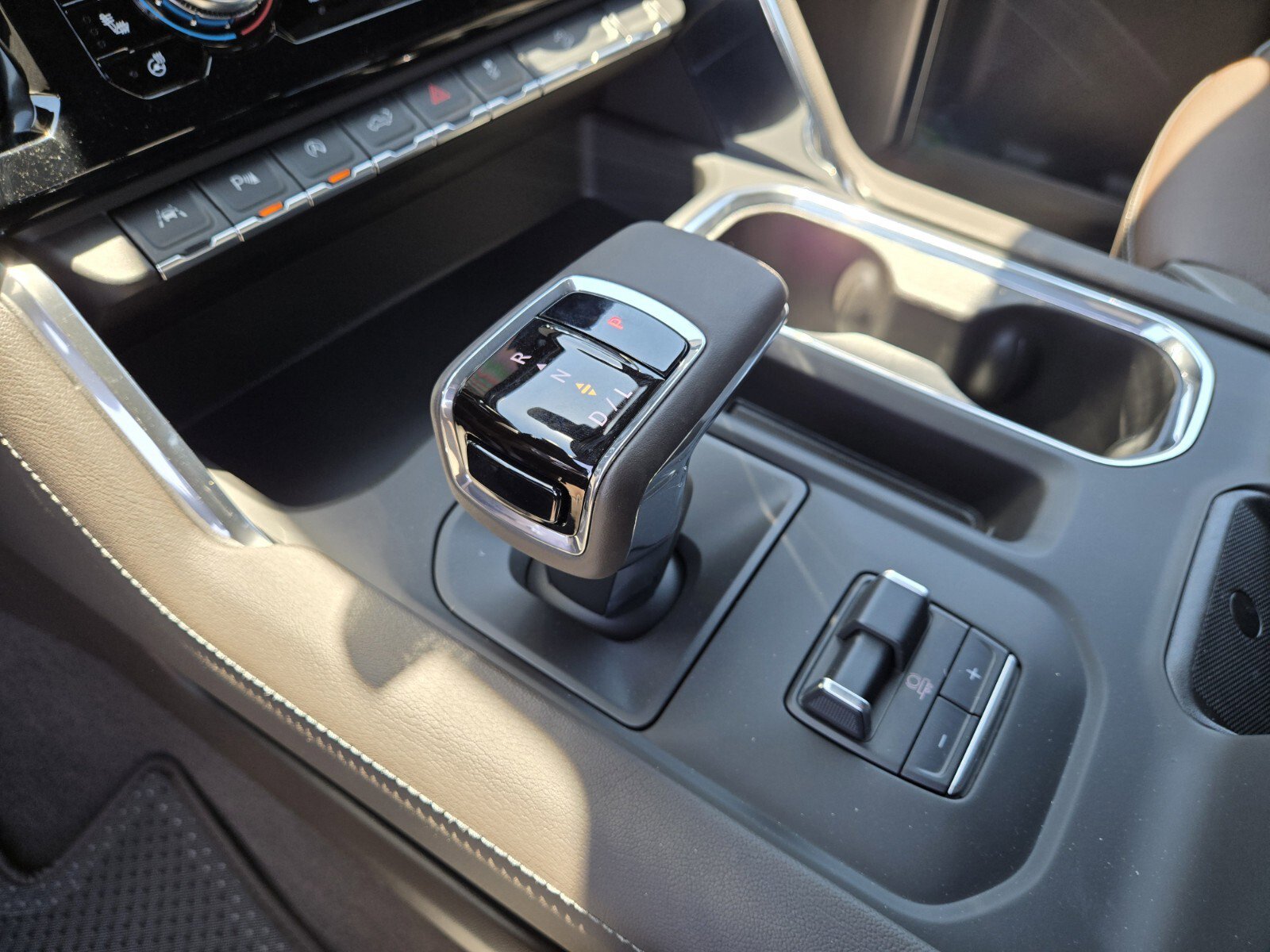 New 2025 GMC Sierra 1500 Denali image 13